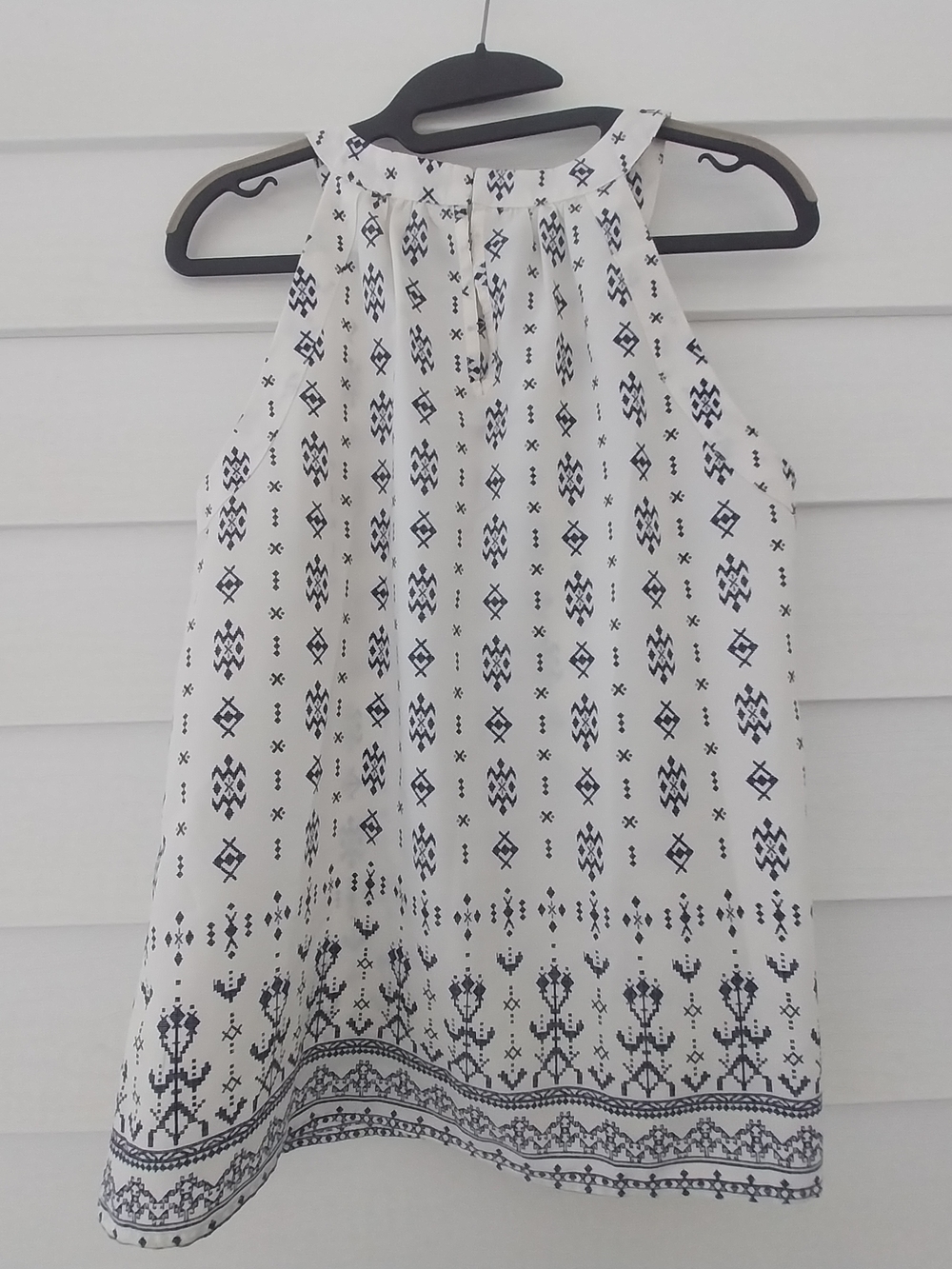 Skies are Blue Sleeveless Tank Top Navy/Ivory Ikat Aztec Print Size 8 - Picture 2 of 5